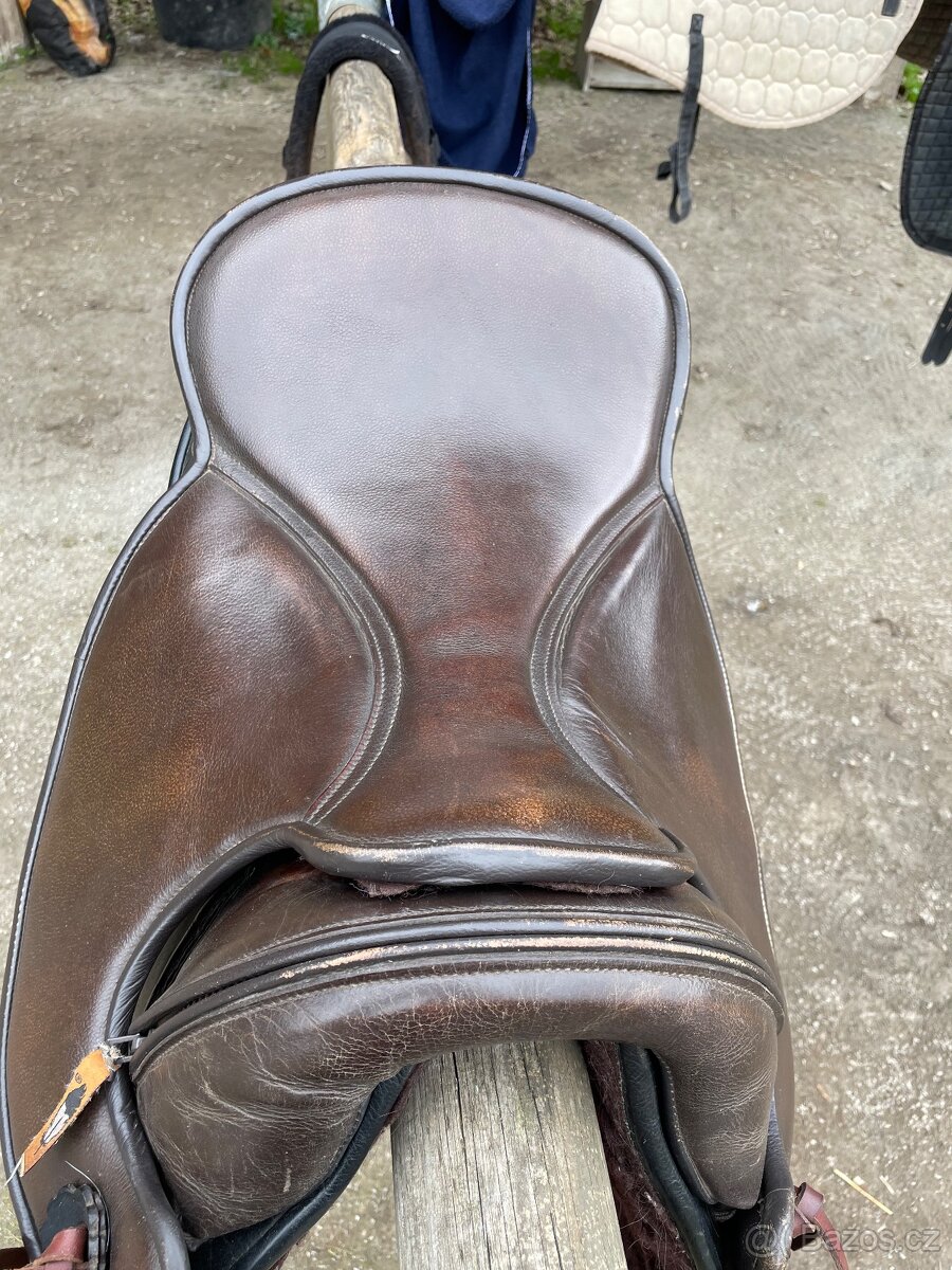 Barefoot Cherokee - 3