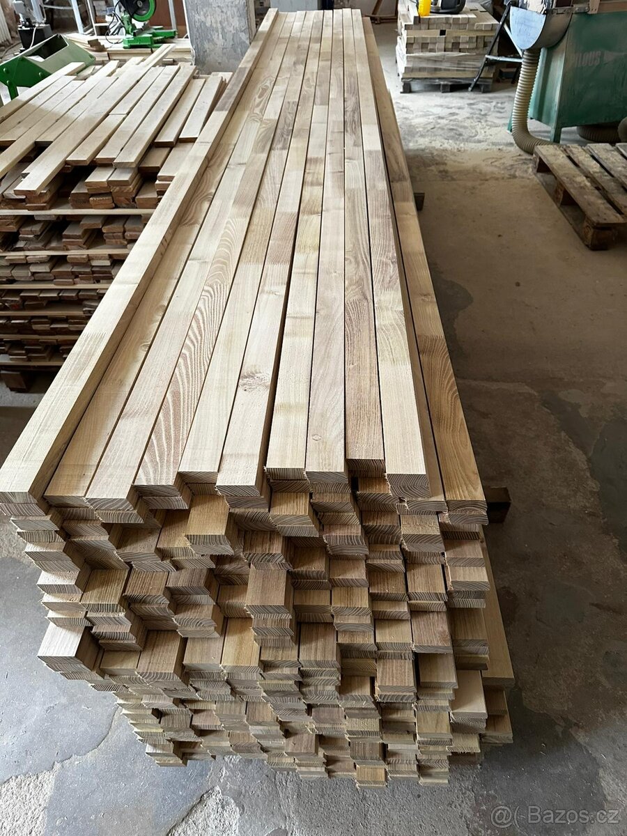 Akátový fasádní profil - 3