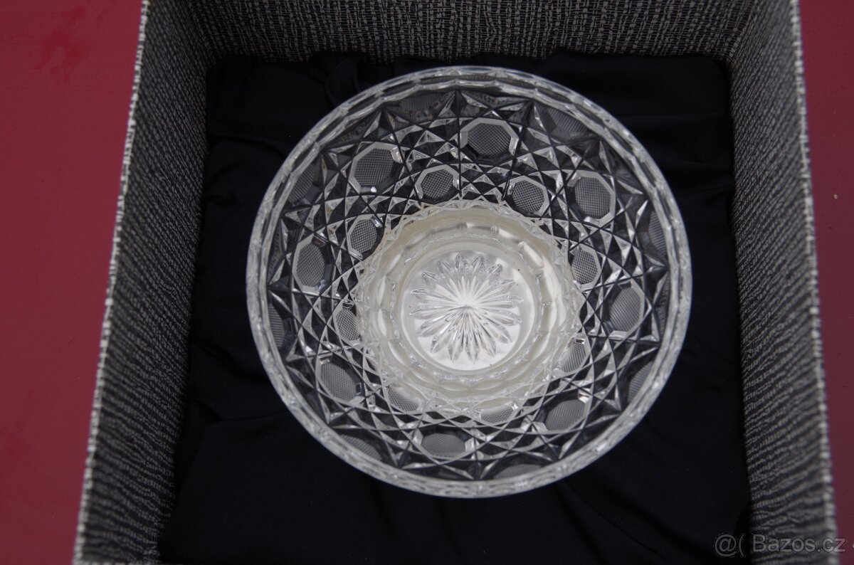 Miska na kovovém stojánu - 3