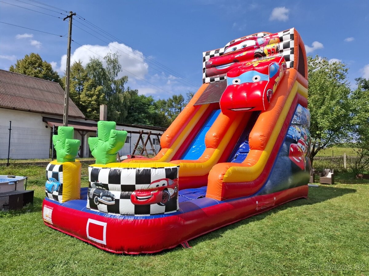 Skakaci Hrad CARS - 3