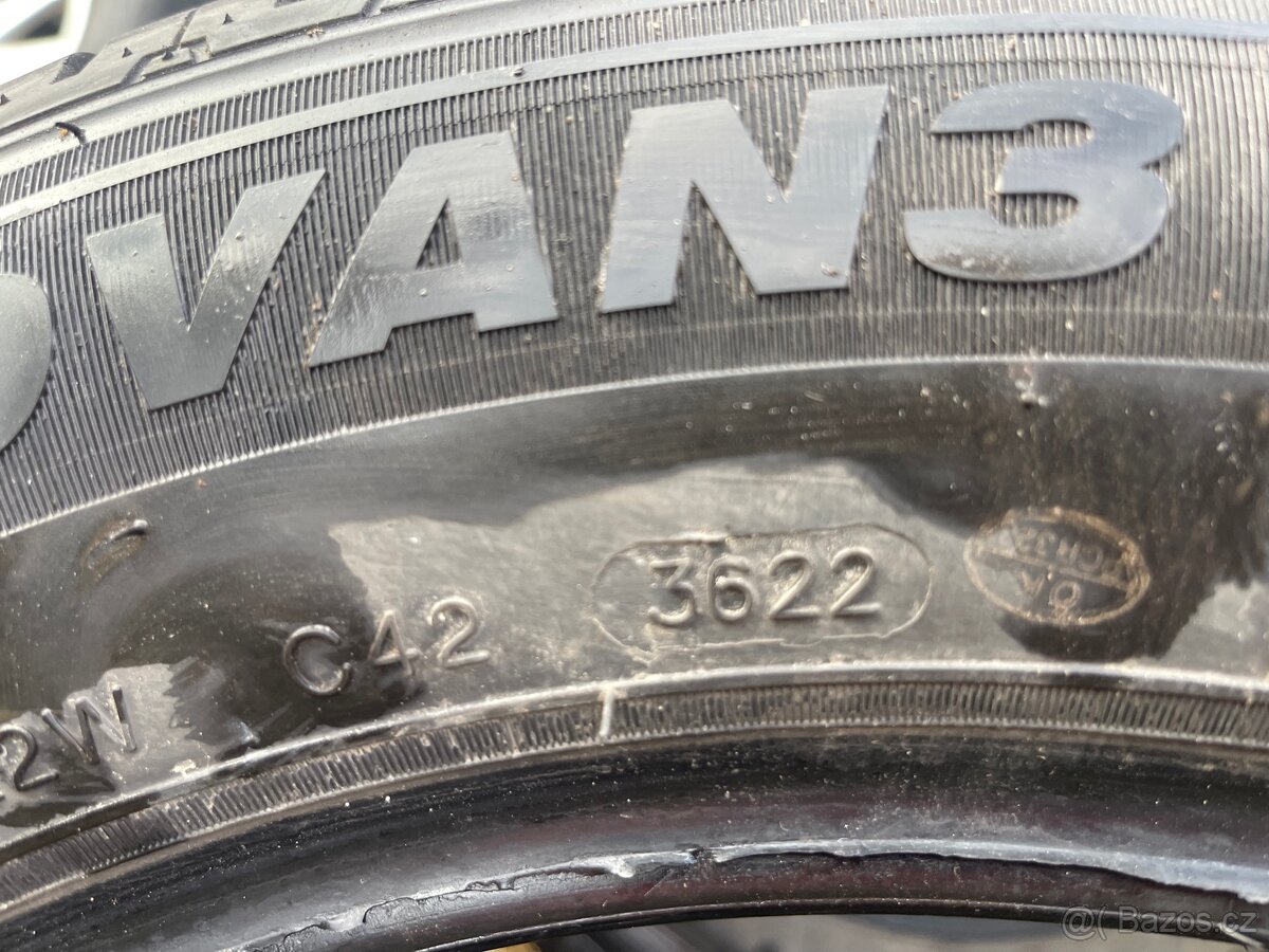 Imperial Ecovan 3 RF19, 215/60R16C - 3