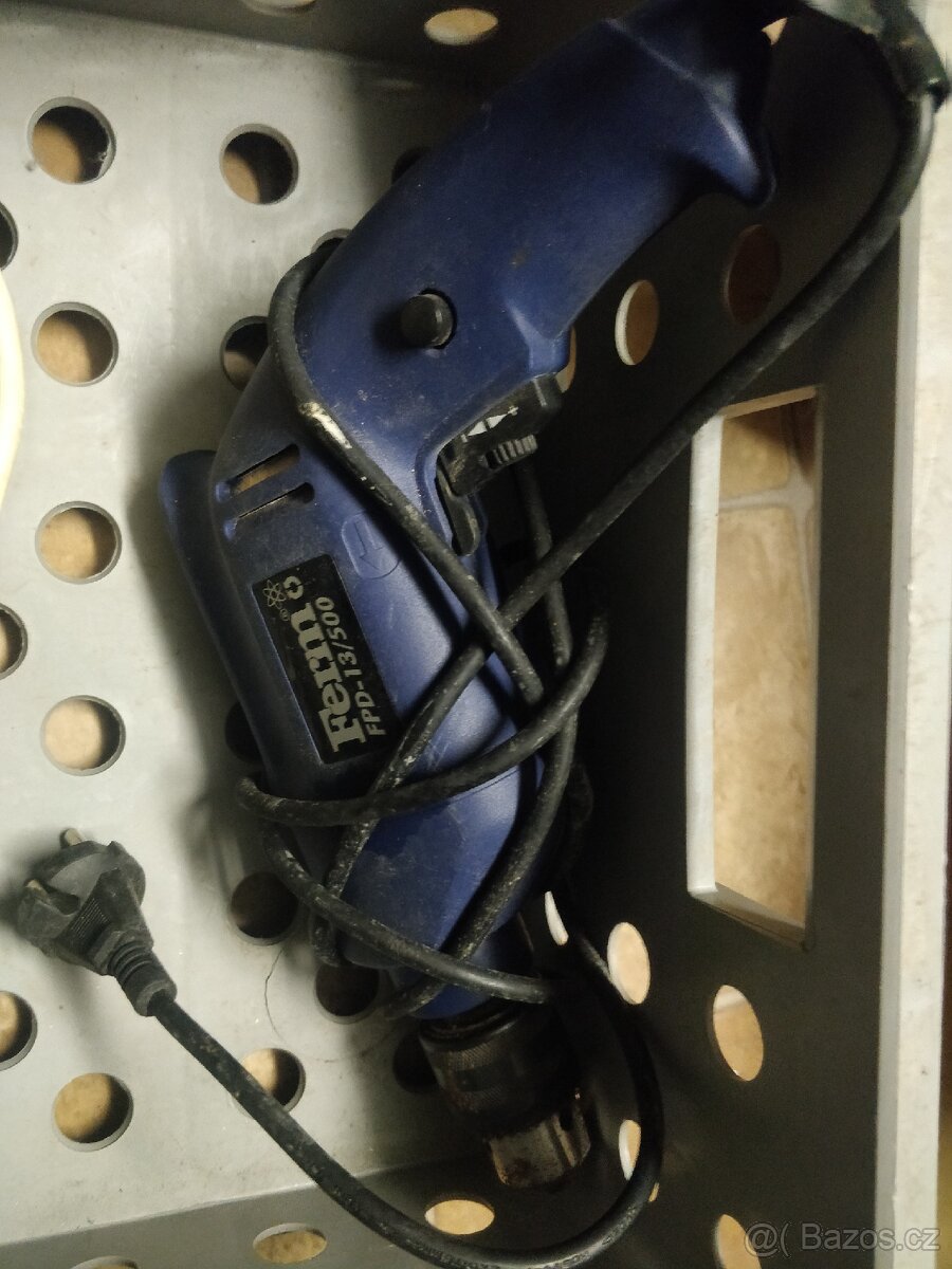 Příklepová vrtačka Ferm - 3