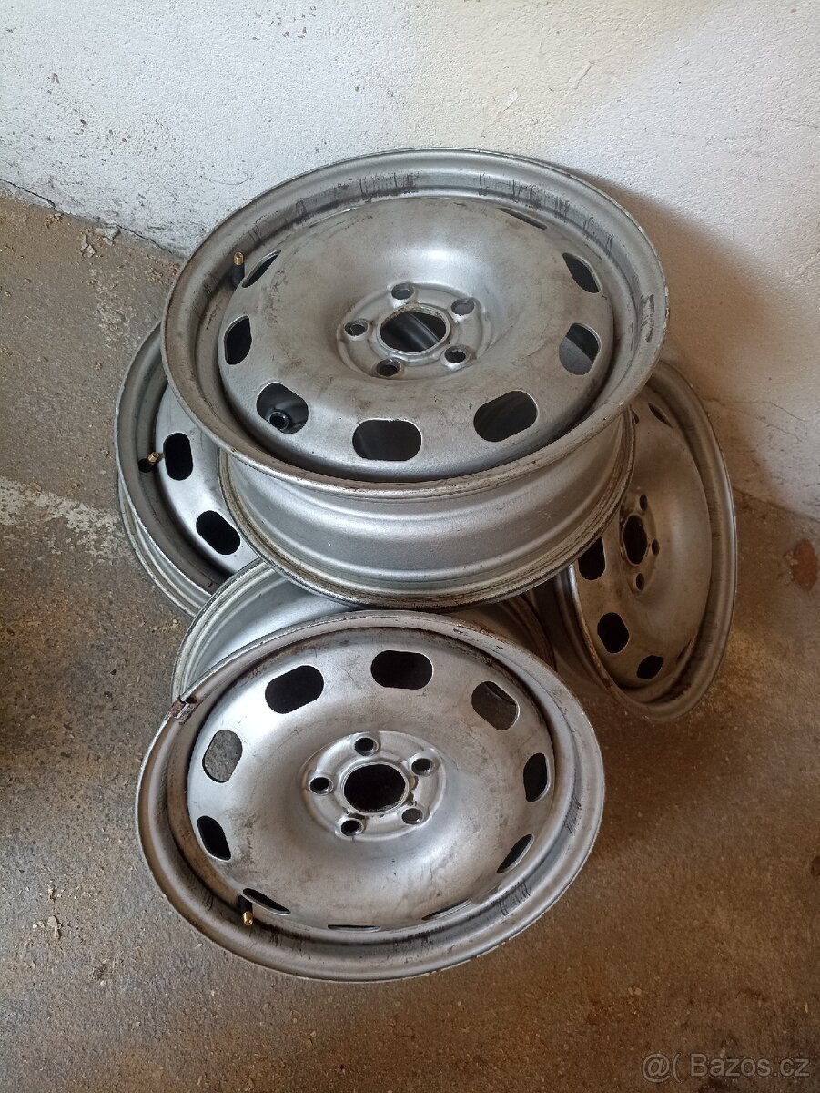 Plecháče Škoda Fabia - 3