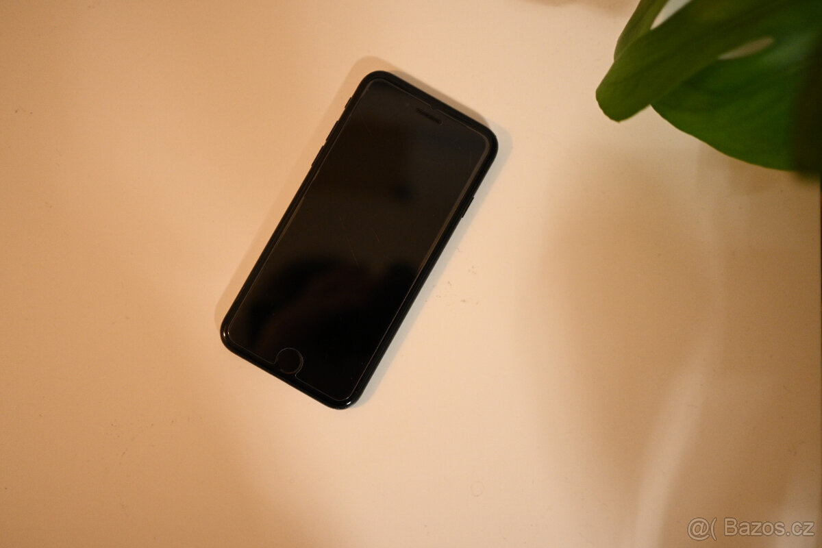 iPhone SE 2020 - nová baterie iOS 17 - 3