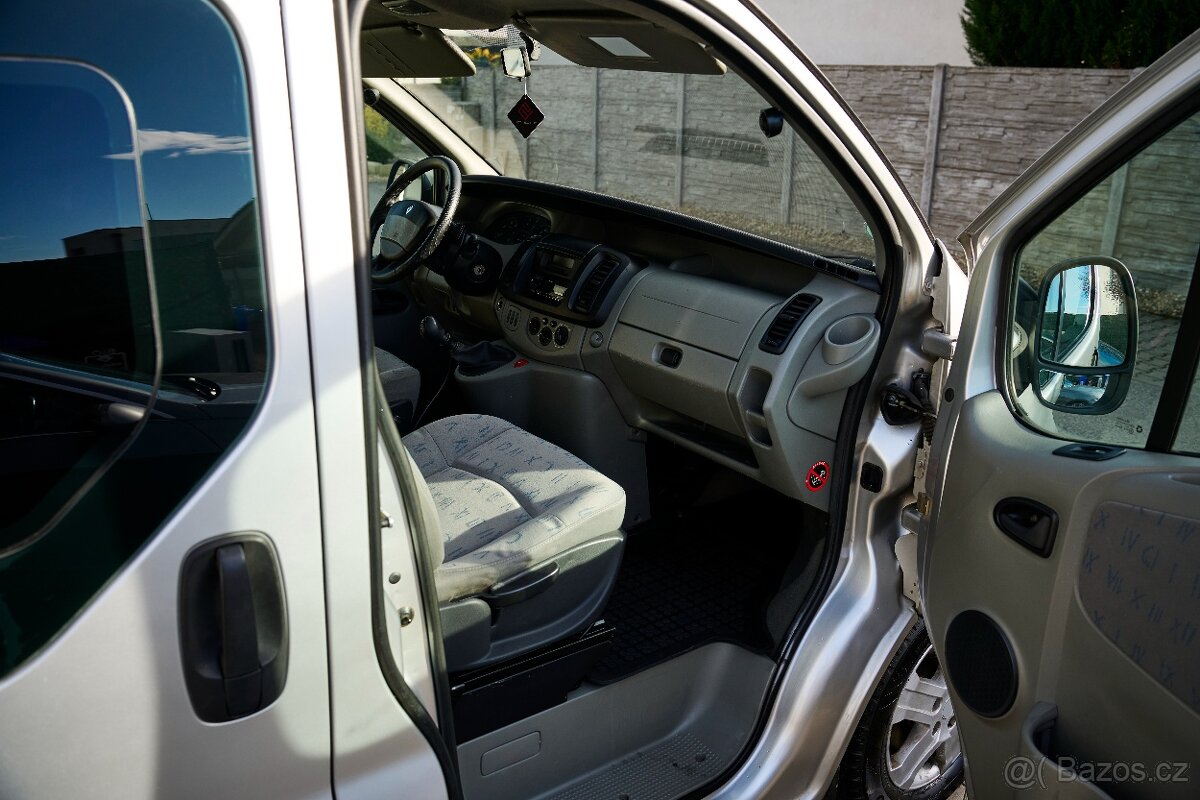 RENAULT TRAFIC GENERATION 2.5DCI - camper - 3