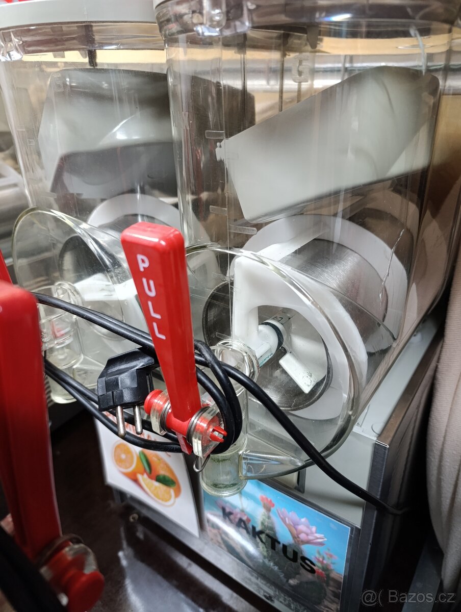 Výrobník ledové tříště UGOLINI MT 2 GL 10l. - 3