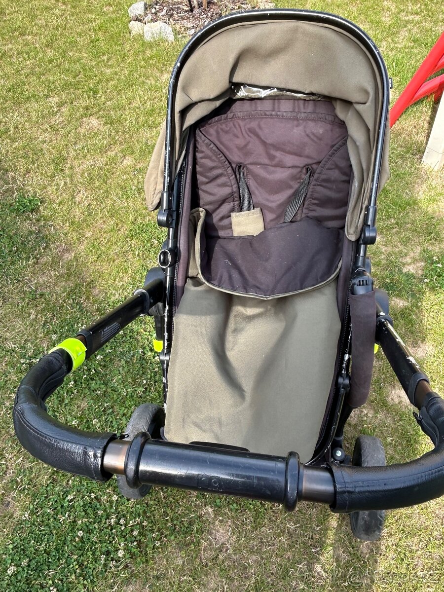 Kočárek+autosedačka(vajíčko) - 3