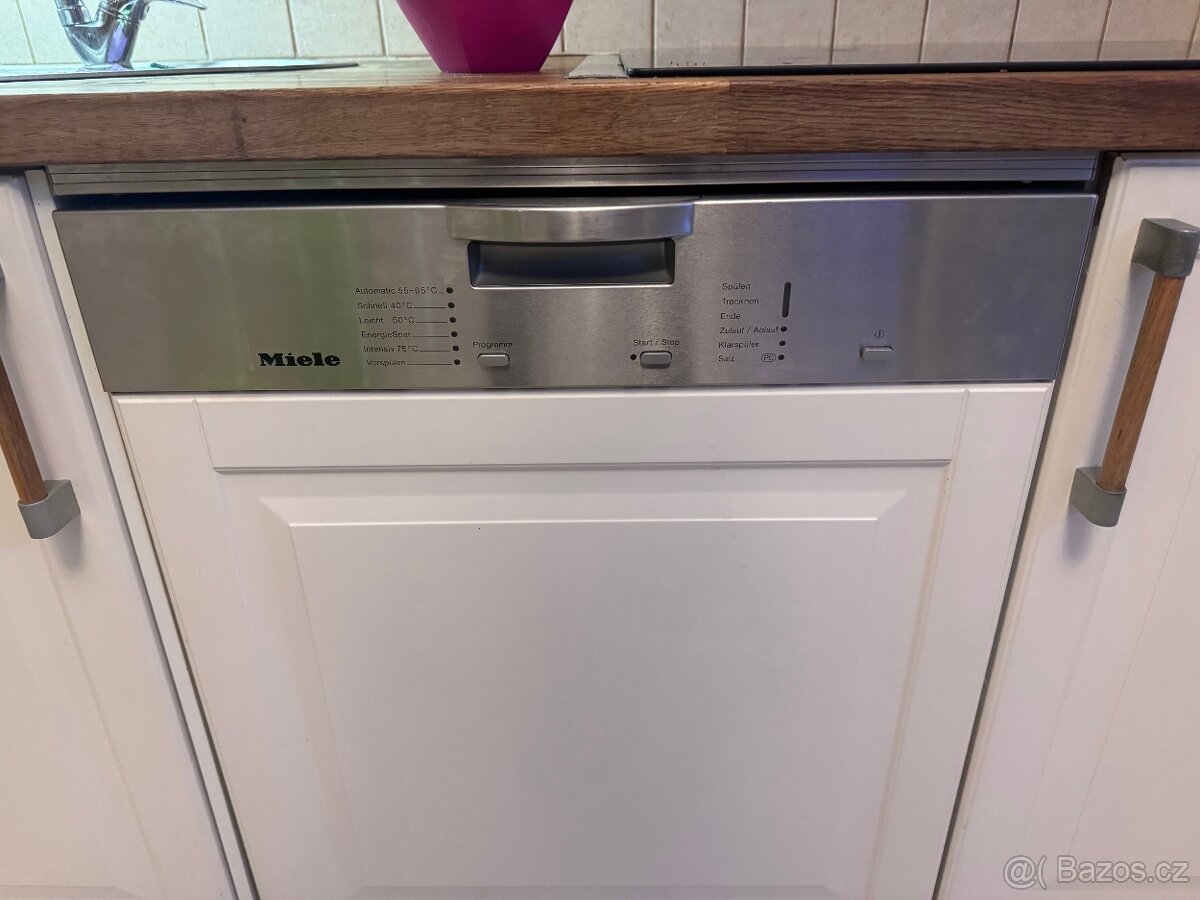 Myčka MIELE G 1191 SCI - 3