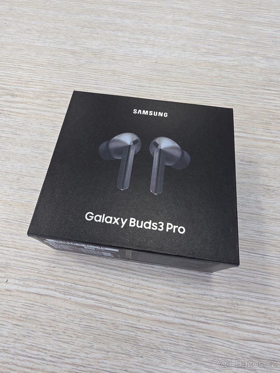 Samsung Galaxy Buds3 Pro - Silver - 3