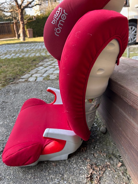 Autosedačka Britax Romer - 3