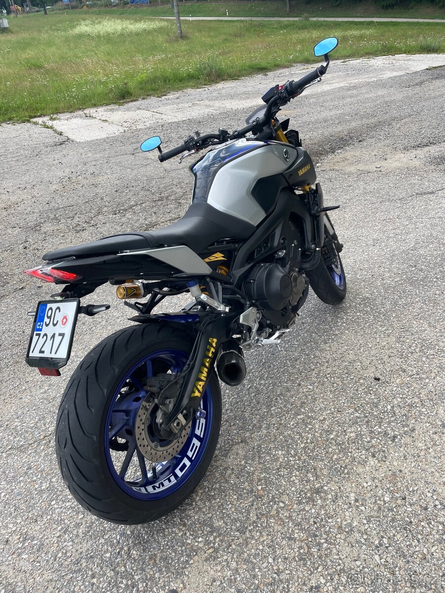 Yamaha mt09-SP - 3