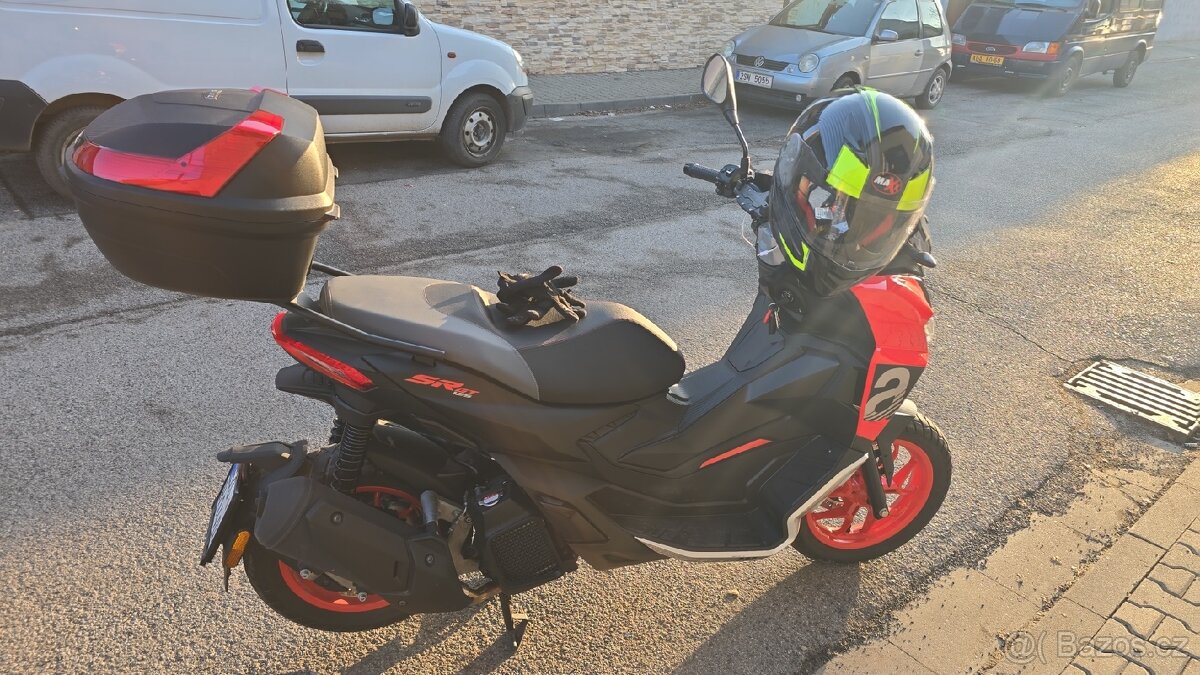 Aprilia - 3