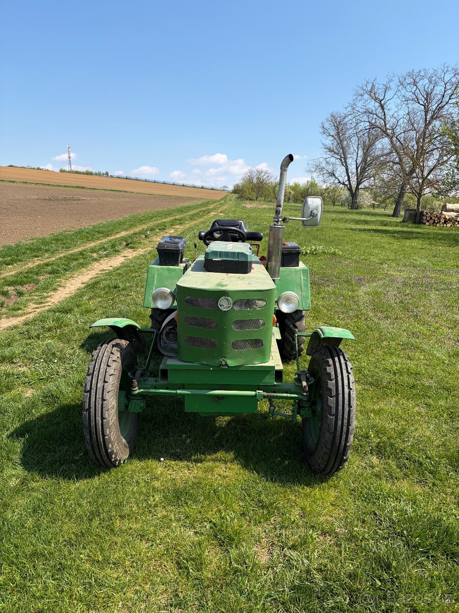 Malotraktor domaci výroby - 3