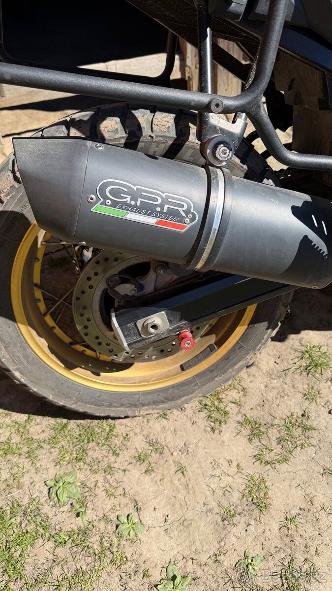 Prodám Suzuki V strom 650 XT - 3