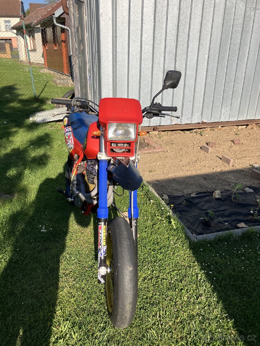 Honda xl600r - 3