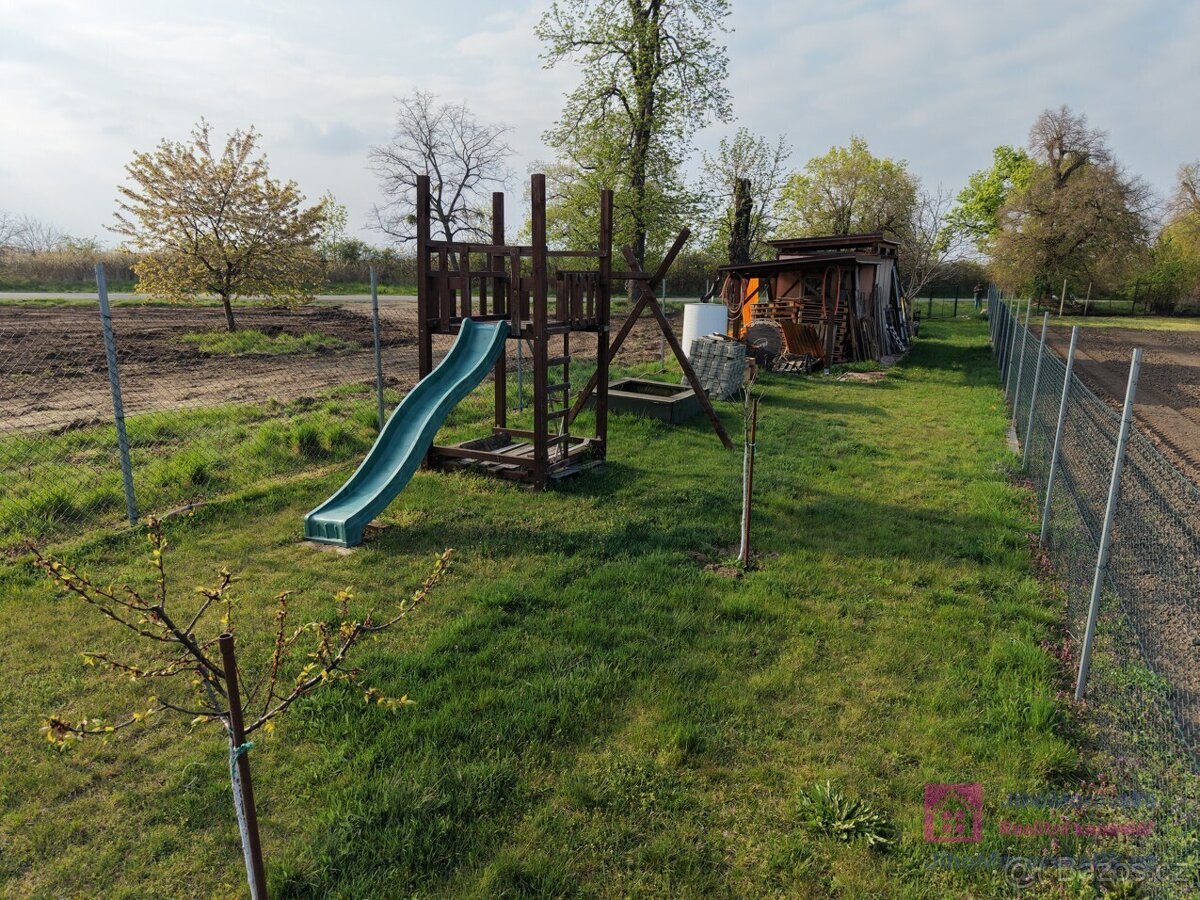 Prodej zahrady 619 m², Valtice - 3