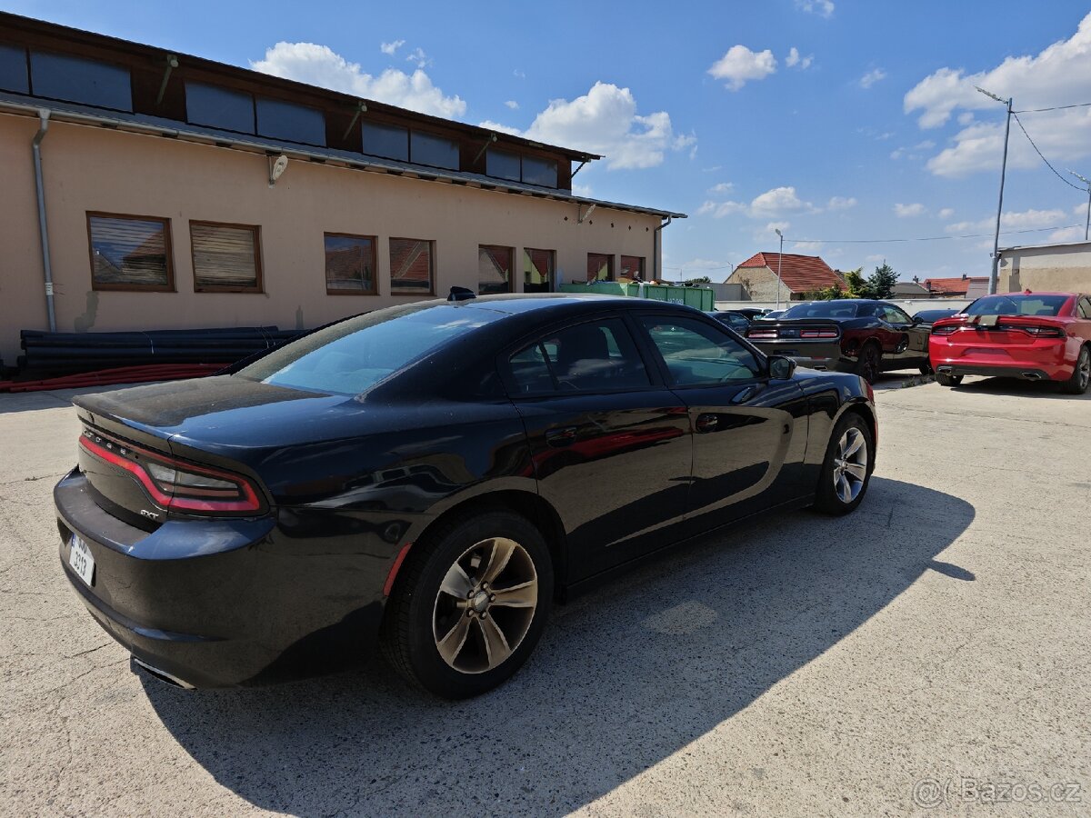 Dodge Charger - 3