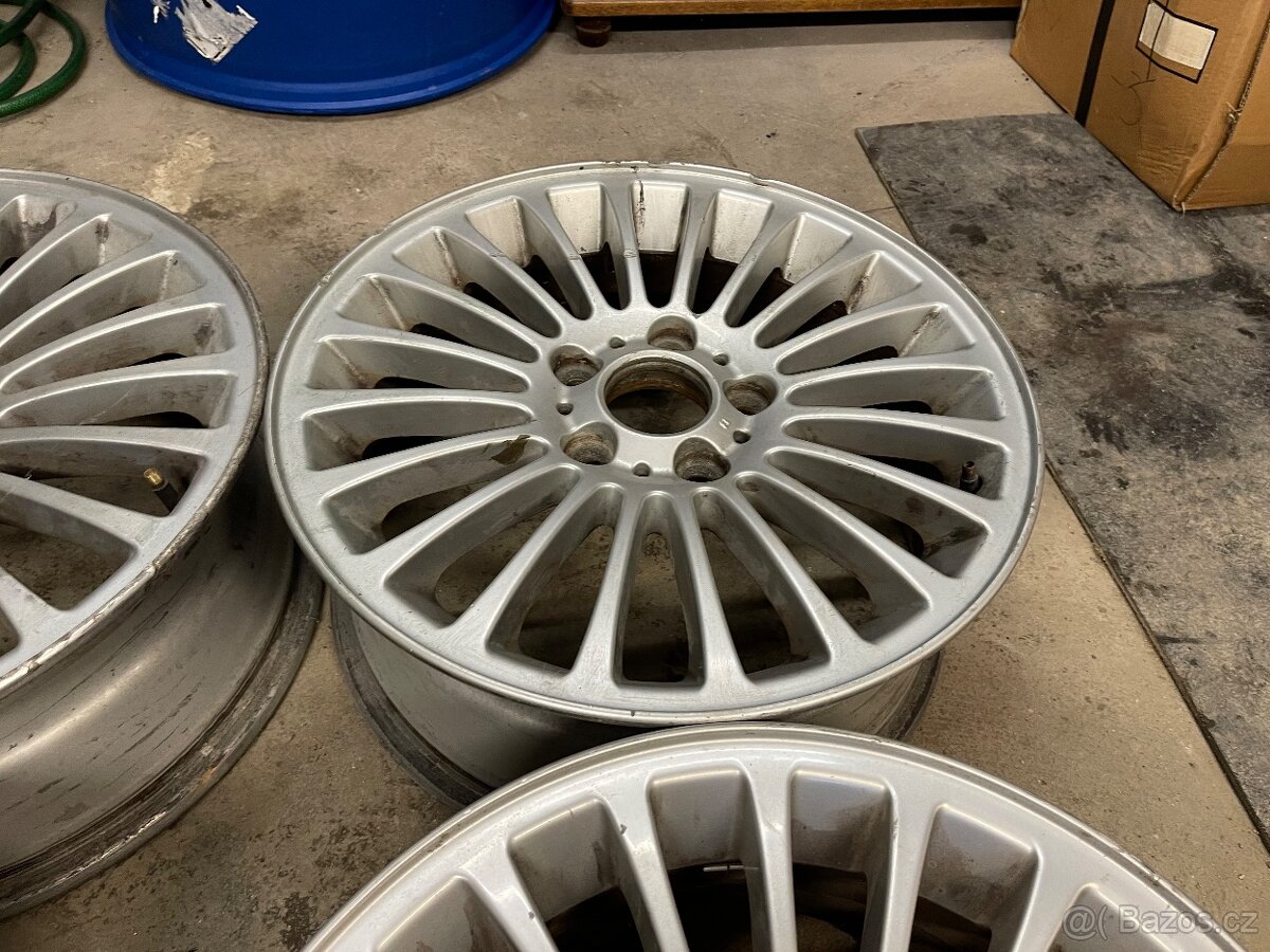 Kola BMW style 73 r17 - 3