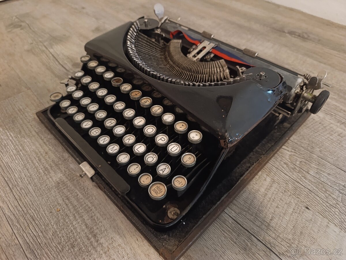 Psací stroj – funkční, klasický mechanický model - 3