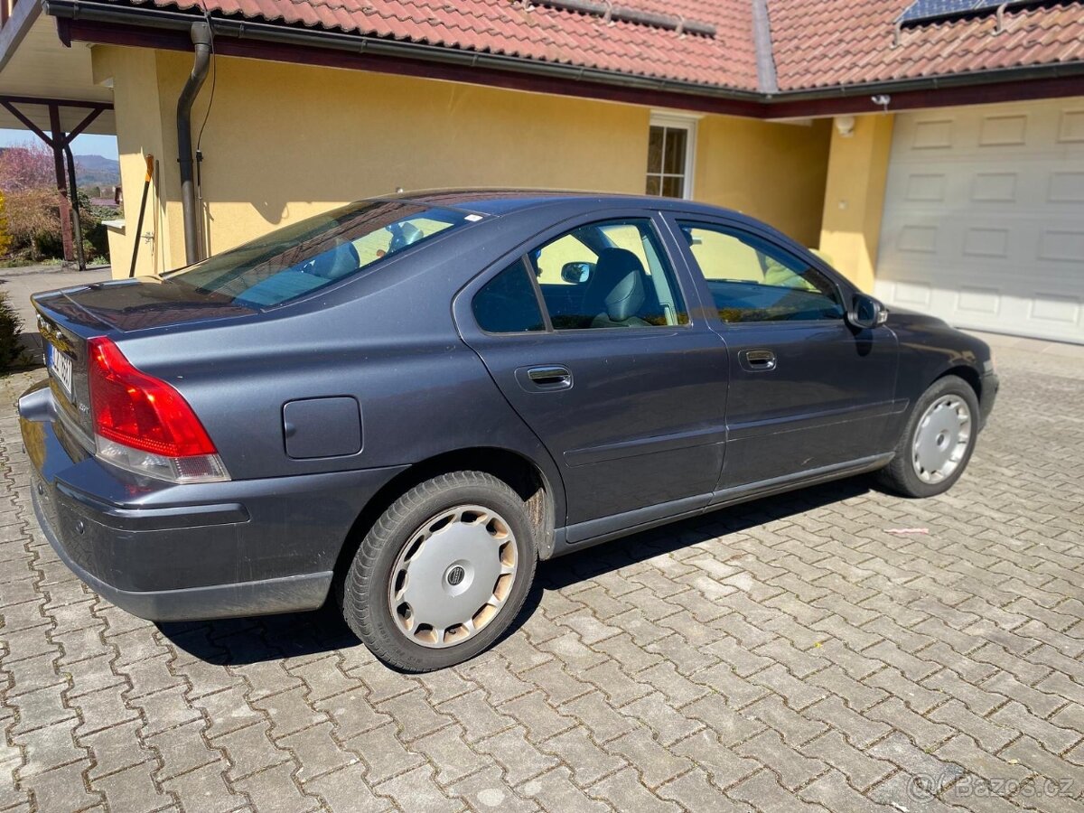 Volvo S60 2.5T, 154kW, 2009 - 3