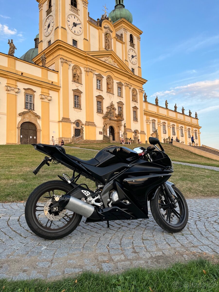 Yamaha YZF-R125, A1, 2011 - 3