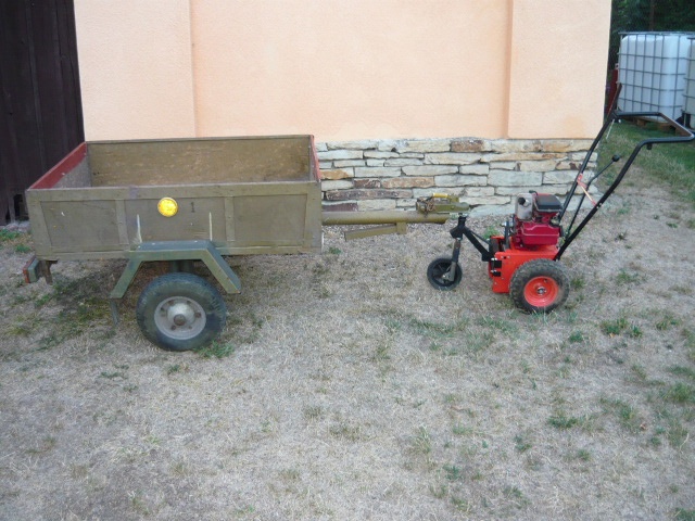 Motorové kolečko - vyvážečka - 3