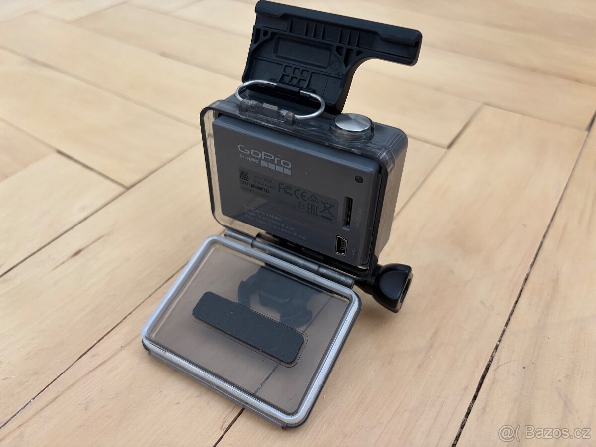 GoPro Hero + příslušenství - 3