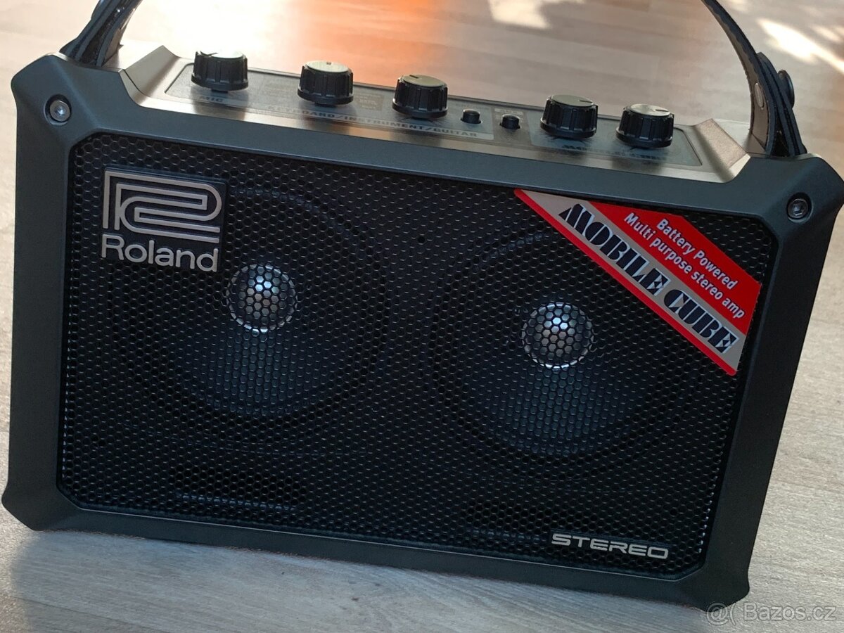 Kytarové kombo ROLAND MOBILE CUBE - 3