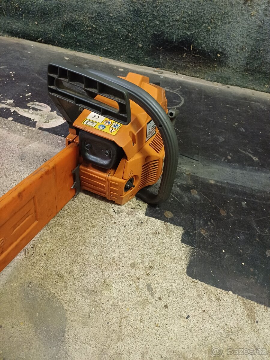 Husqvarna 136 - 3