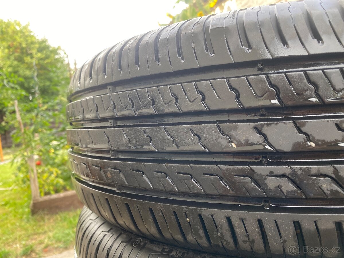 Barum Bravuris 5HM 215/65 R15 96H - 3