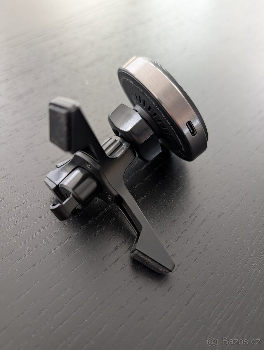 Magnetická bezdrátová nabíječka do auta Qi2 - 3