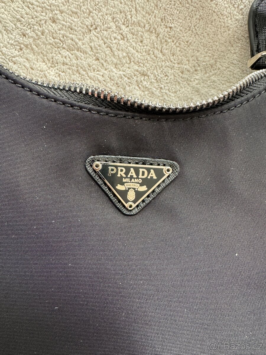 Prada Re-edition 2005 kabelka mini - 3