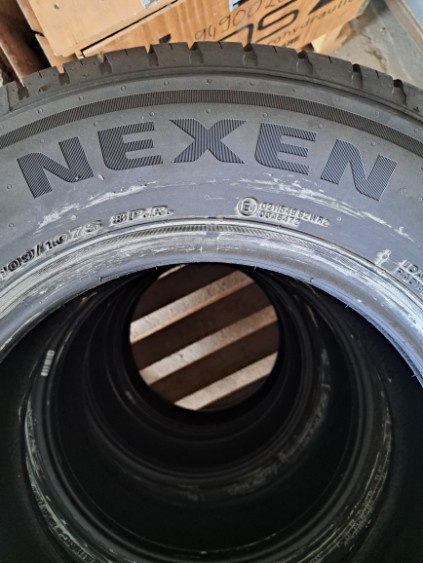 Pneu NEXEN ROADIAN CTX 215/70 R15C - 3