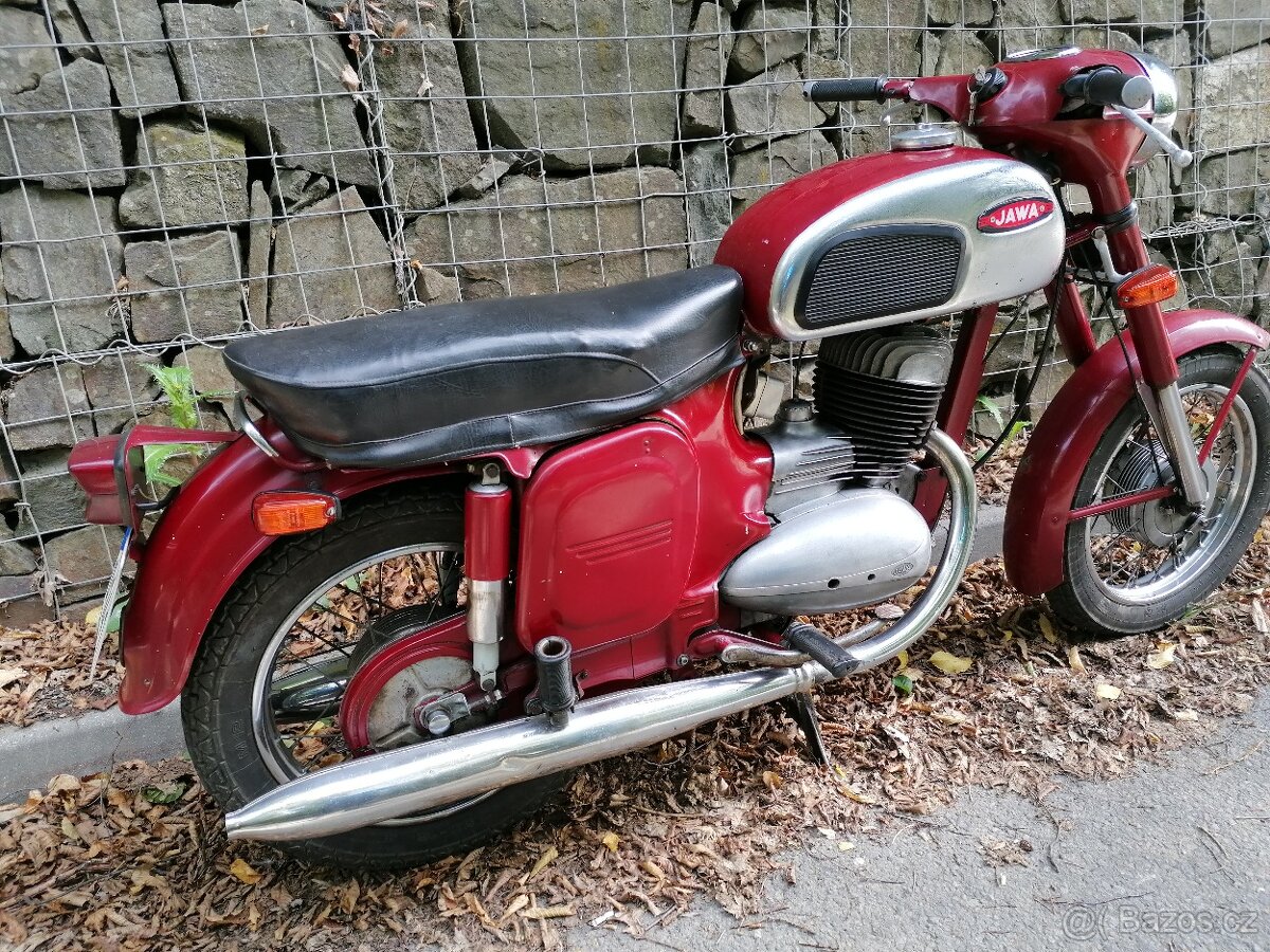 Jawa 250 /592 - 3