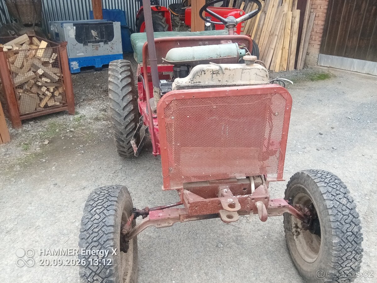 Malotraktor domácí vyroby škoda 1203 - 3