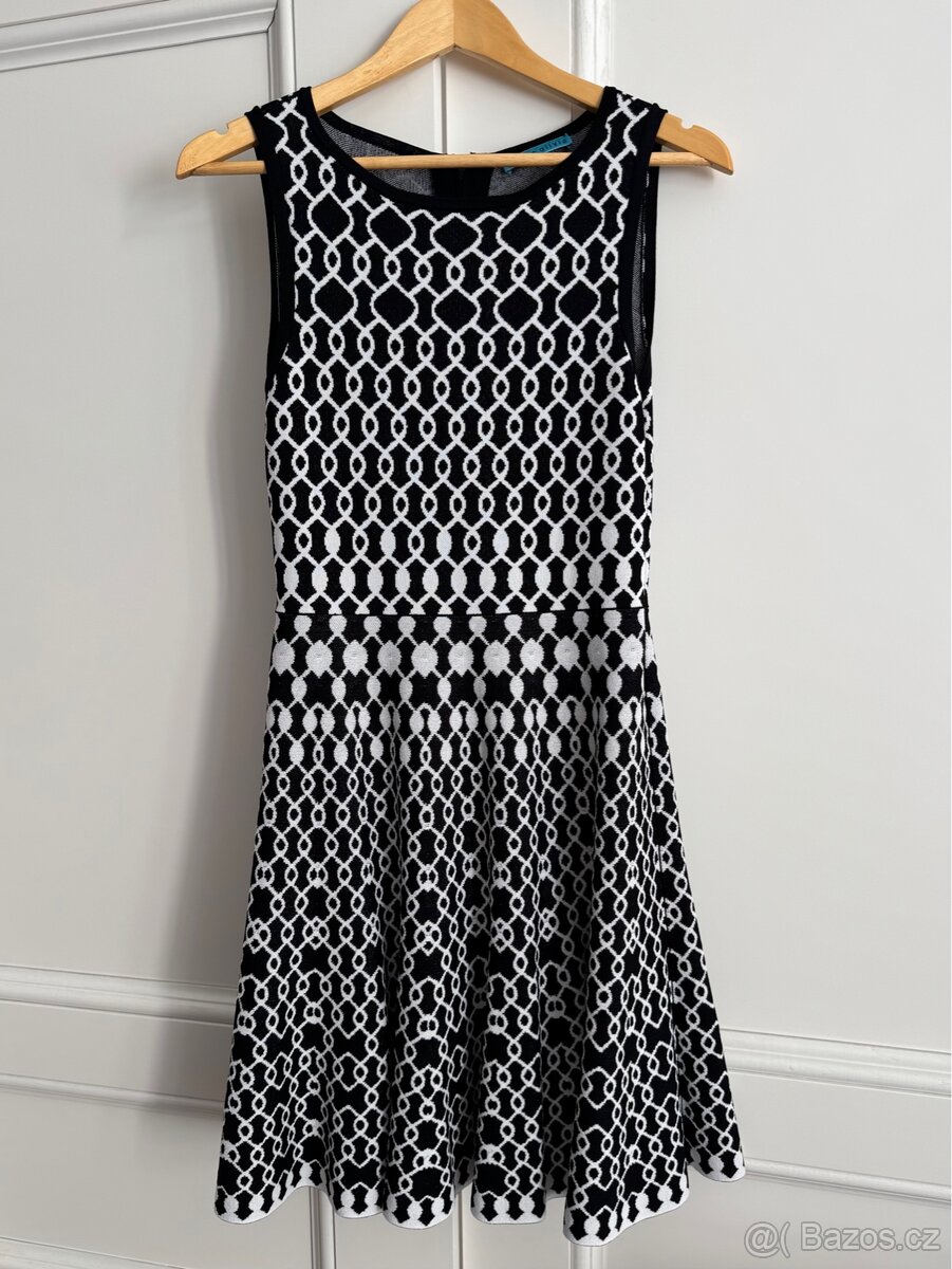 Nádherné šaty Alice + Olivia - 3