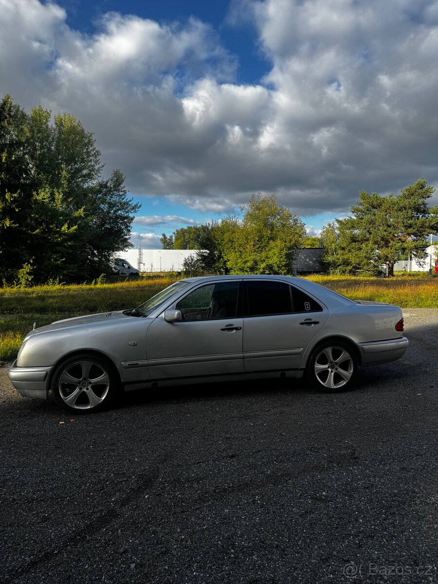 Mercedes w210 300TD - 3