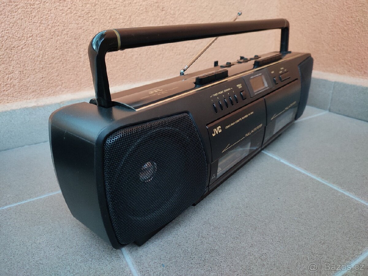 STEREO RADIO CASSETTE RECORDER JVC RC-W410. - 3