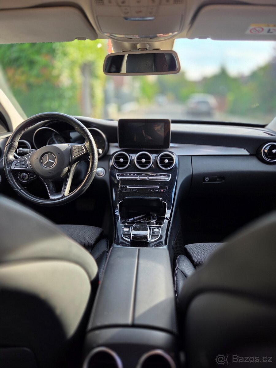 Mercedes C220 D kombi 125kw black edition - 3