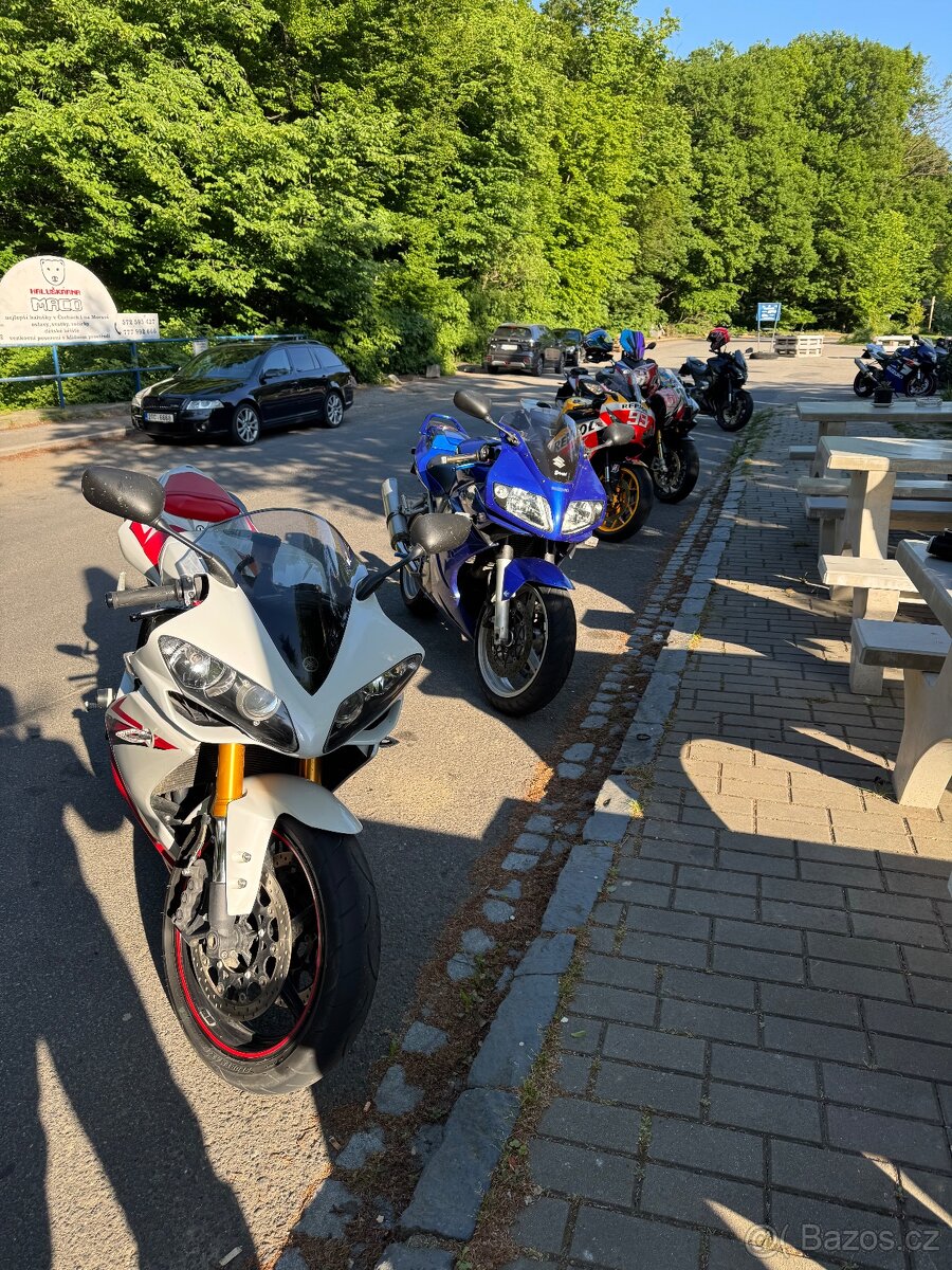 Yamaha yzf r1 132kw - 3