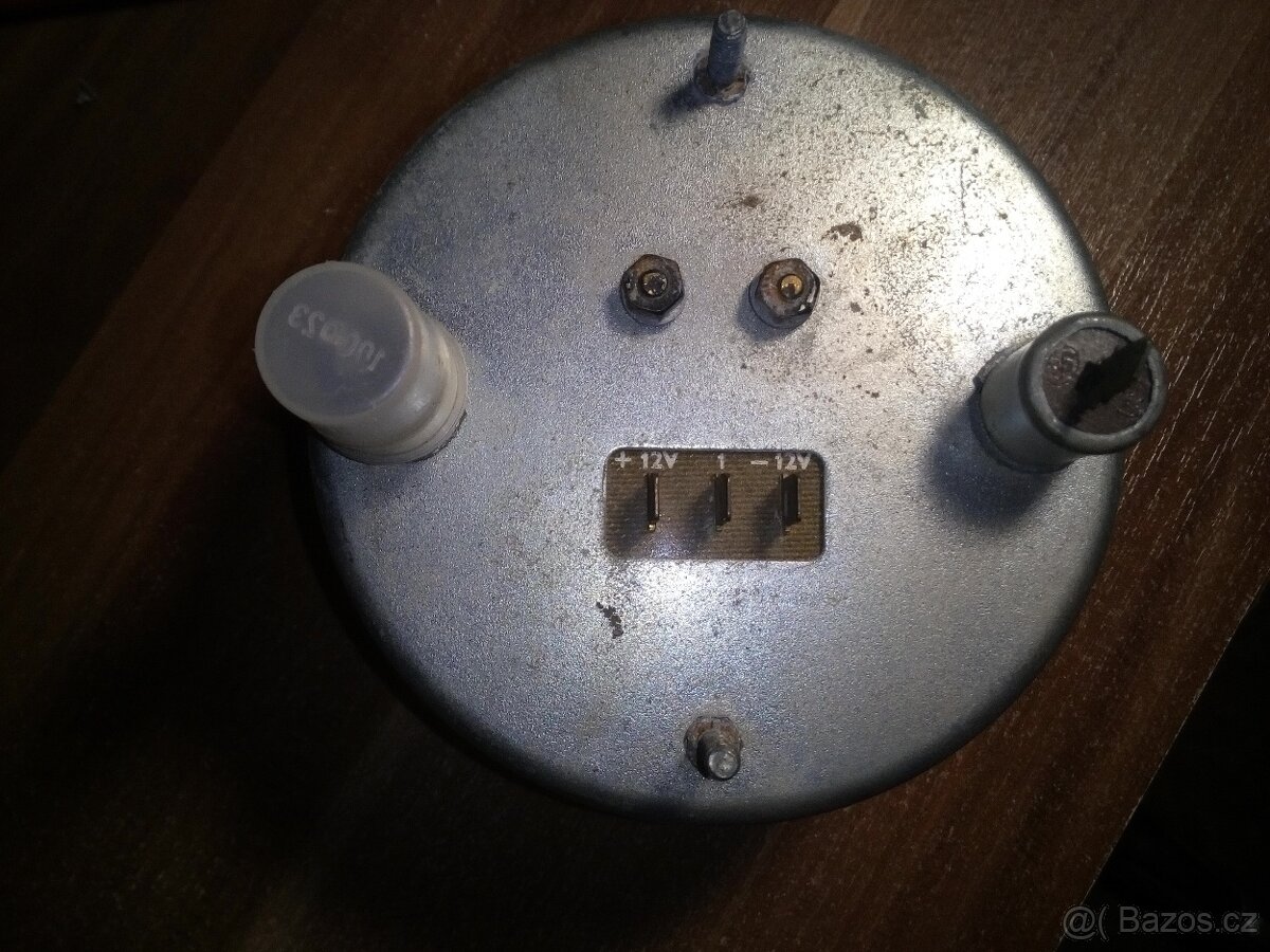 škoda 110R-otáčkoměr - 3