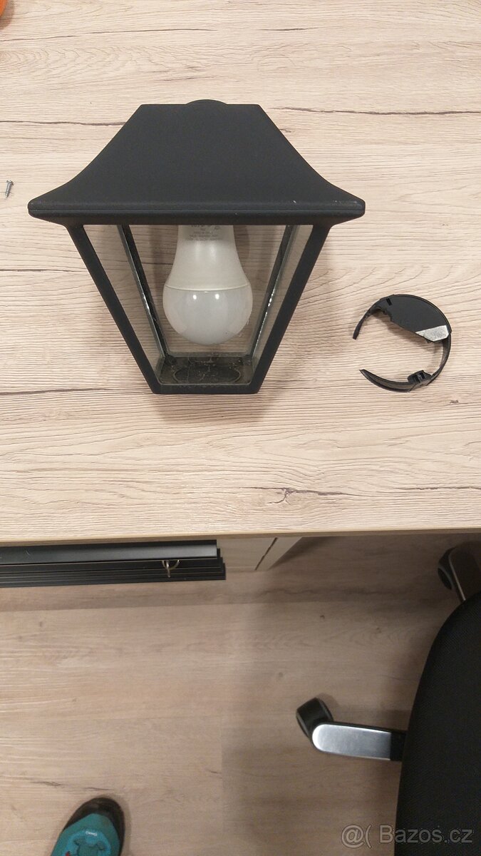 Prodám nástěnné venkovní lampy Philips - 3
