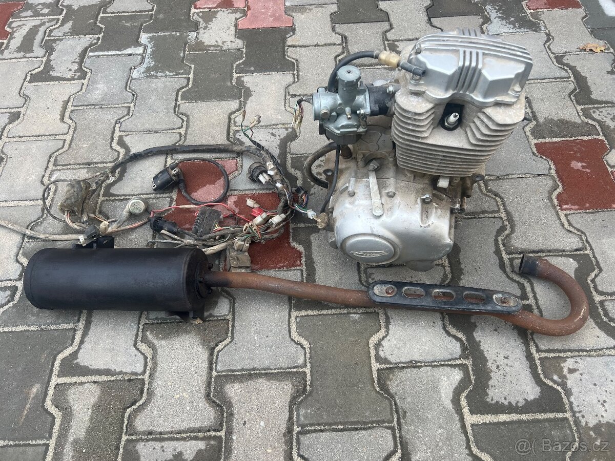 Motor čtyřkolka , pitbike - 3