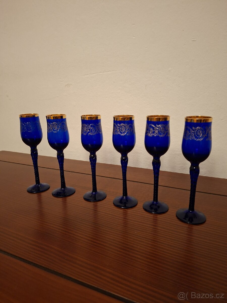 Sklenice a hrnečky - 3