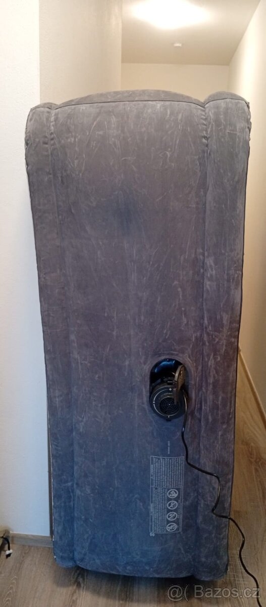 Nafukovací postel - 3