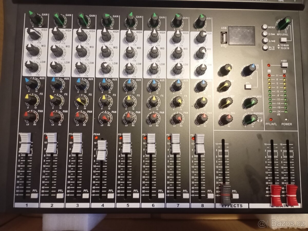 Prodám, 8 kanálový Mix - 3
