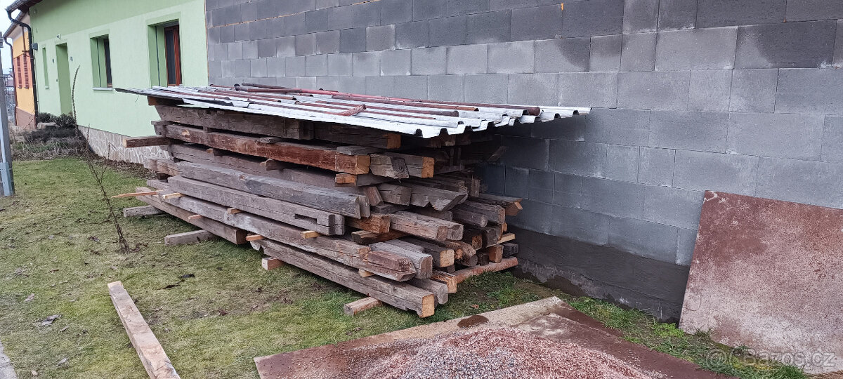 Staré trámy, krokve a stropní desky - 3