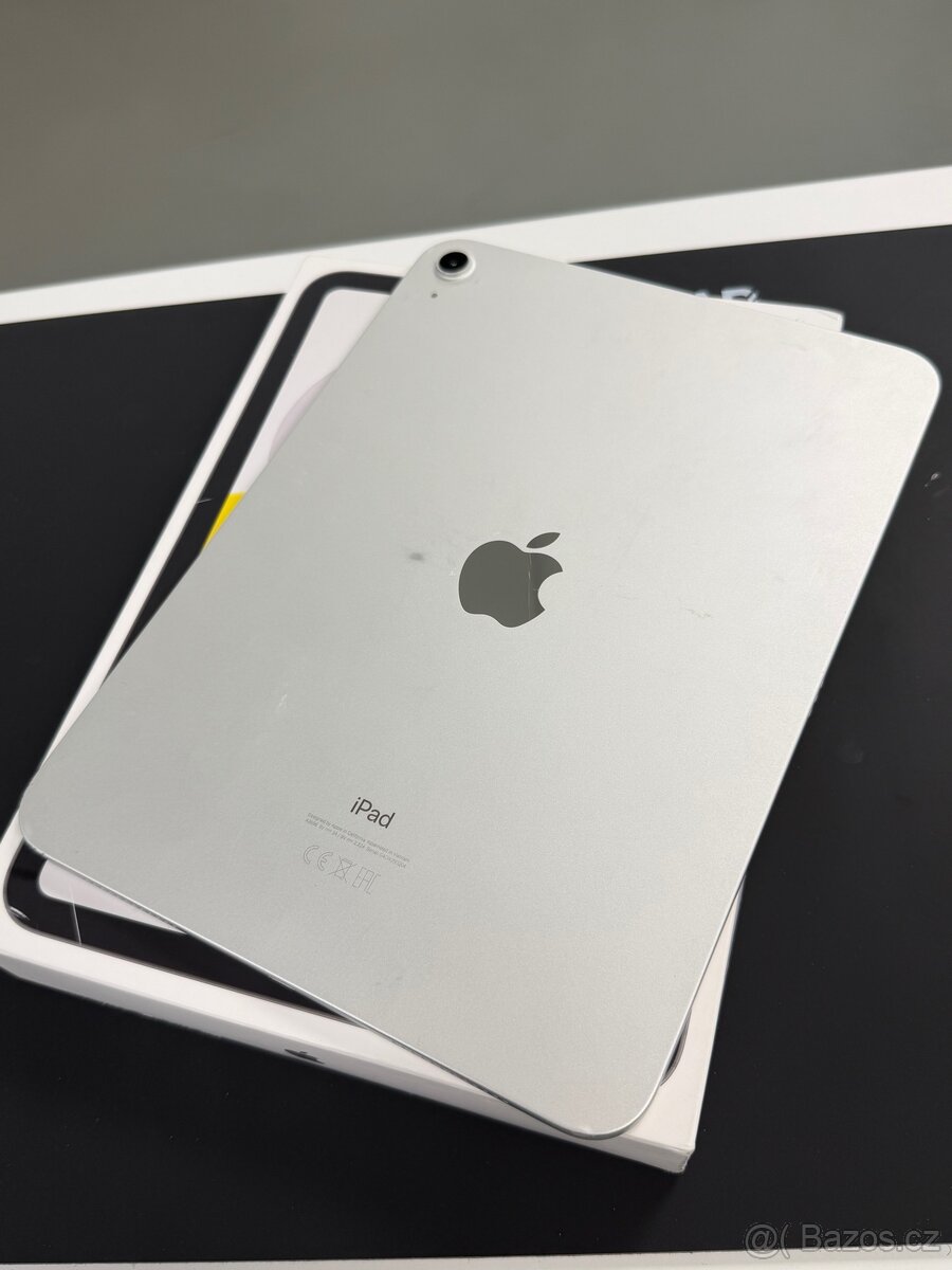 Apple iPad 10th Generation 64GB WiFi - 3