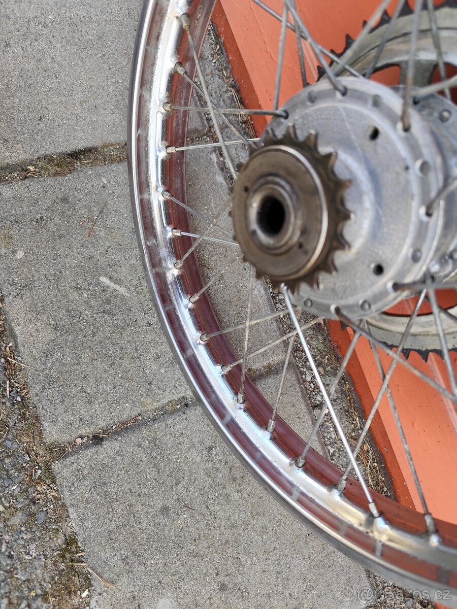 Zadní kolo Babetta - 3