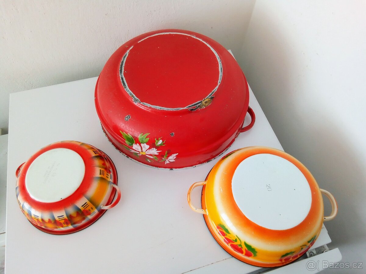 Staré, barevné, smaltované mísy - 3